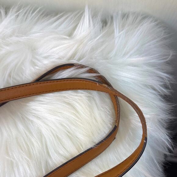 Michael Kors Bedford Tote Bag - Picture 11 of 13